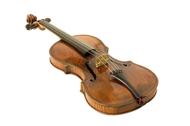 Giovanni Paolo Maggini FileM2655 violin Giovanni Paolo Maggini fre 1700