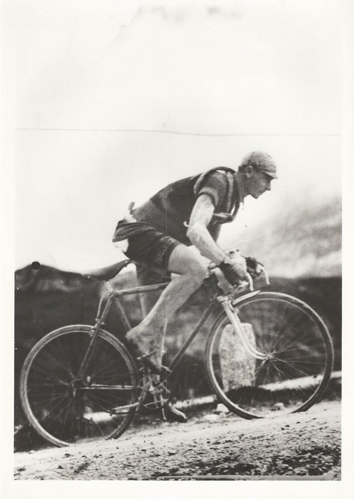 Giovanni Valetti Giovanni Valetti 1939 Classic Cycling Photography Pinterest