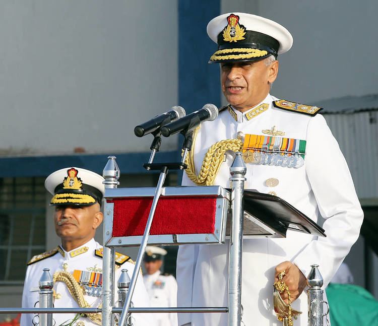 Girish Luthra Vice Admiral Girish Luthra takes over Western Naval Command Indian