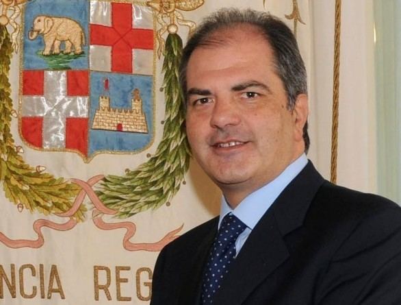 Giuseppe Castiglione (politician) mediaecoblogitaabegiuseppecastiglione586x44