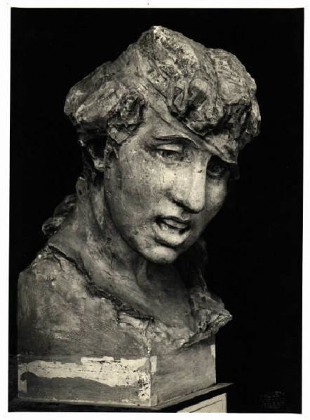 Giuseppe Grandi Giuseppe Grandi testa femminile studio plastico per il monumento