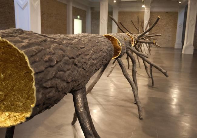 Giuseppe Penone Italian Artist Giuseppe Penone Creates a Bronze Tree