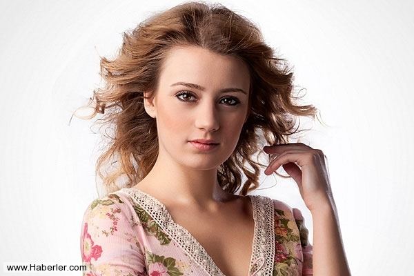 Gizem karaca miss turkey