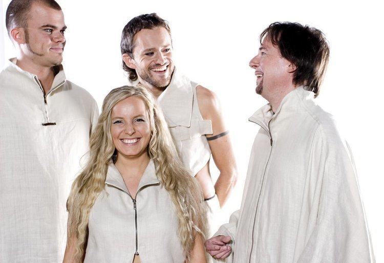 Gjallarhorn (band) The Armchair Critic Gjallarhorn Rimfaxe Vindauga Music Ltd 2006