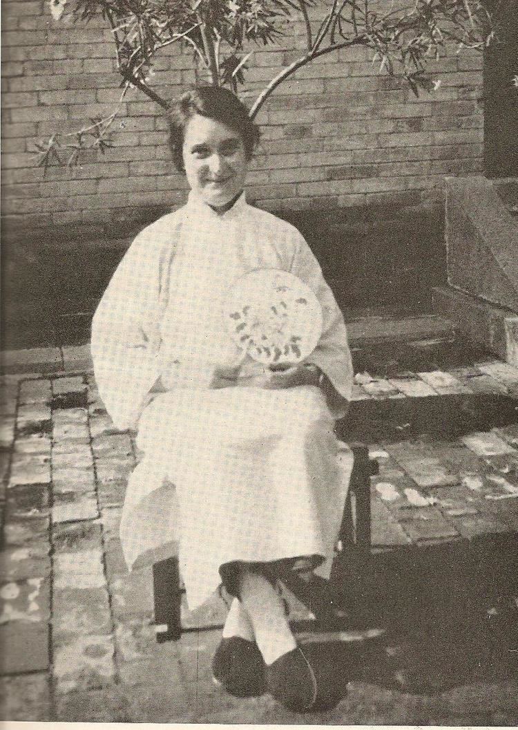 Gladys Aylward Gladys Aylward Purple Grandma