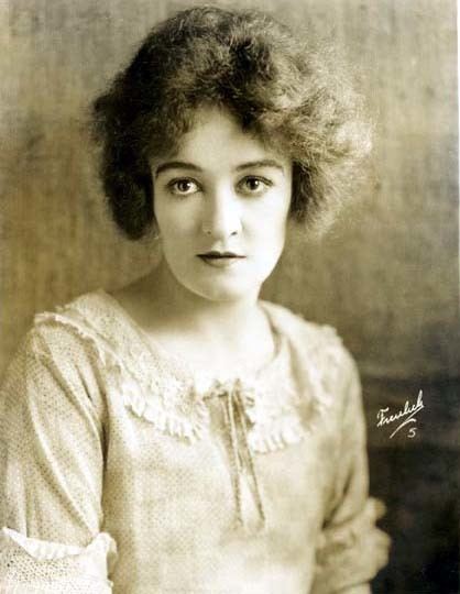 Gladys Brockwell Gladys Brockwell photo