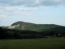 Glassy Mountain (South Carolina) uploadwikimediaorgwikipediaenthumbee0Glass