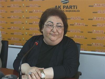 Güldal Akşit AK Parti Kadn Kollar Bakan Gldal Akit 3 Yarg Paketini