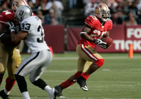 Glen Coffee Glen Coffee was an NFL running back Now hes on the Army Ranger