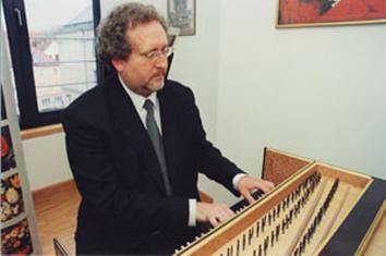 Glen Wilson (harpsichordist) wwwbachcantatascomPicBioWWilsonGlen01jpg