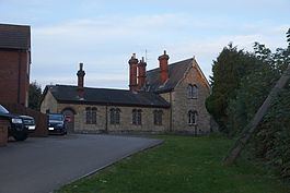 Glendon and Rushton railway station httpsuploadwikimediaorgwikipediacommonsthu