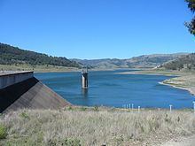Glennies Creek Dam httpsuploadwikimediaorgwikipediacommonsthu