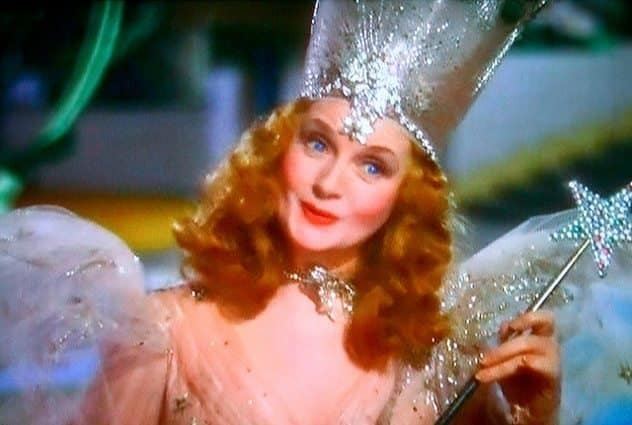 Glinda the Good Witch The TRUE Villain Of 39The Wizard Of Oz39 Was Glinda moviepilotcom