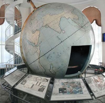 Globe of Gottorf KUNSTKAMERA Great Gottorp globe