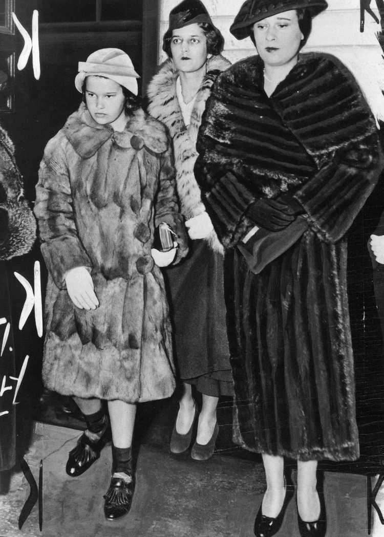 Gloria Morgan Vanderbilt Style Icons Gloria Vanderbilt and Gertrude Vanderbilt
