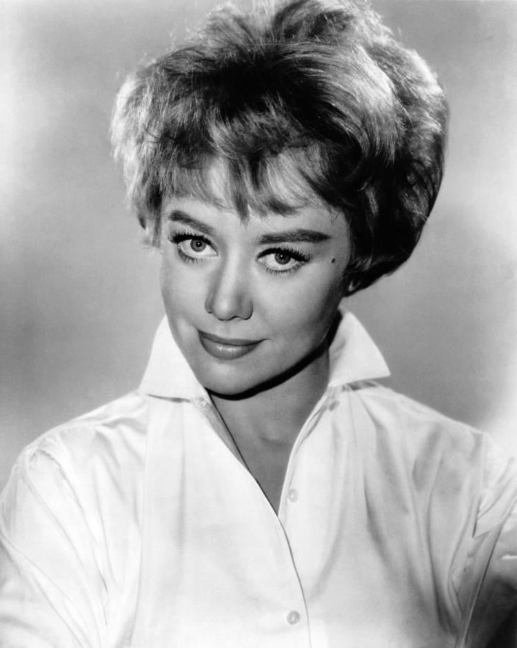 Glynis Johns Glynis Johns Biography and Filmography 1923