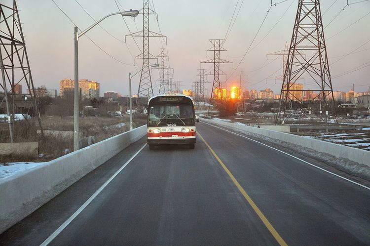 GM New Look (Toronto Transit Commission bus)