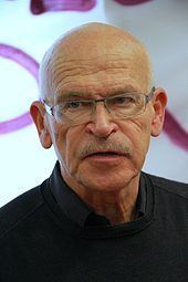 Günter Wallraff httpsuploadwikimediaorgwikipediacommonsthu