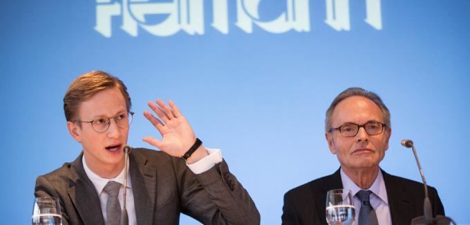 Günther Fielmann Marc Fielmann zieht in Vorstand der Optikerkette ein manager magazin