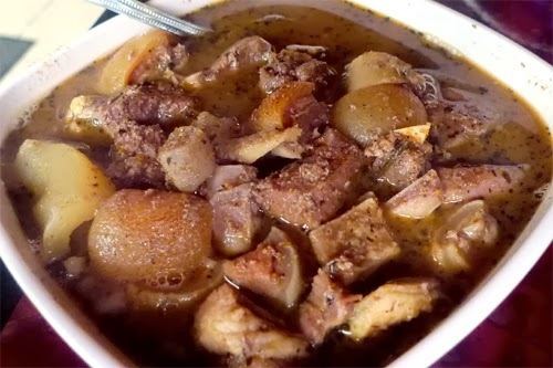 Goat meat pepper soup How To Make Nigerian Goat Meat Peppersoup Greennewsng