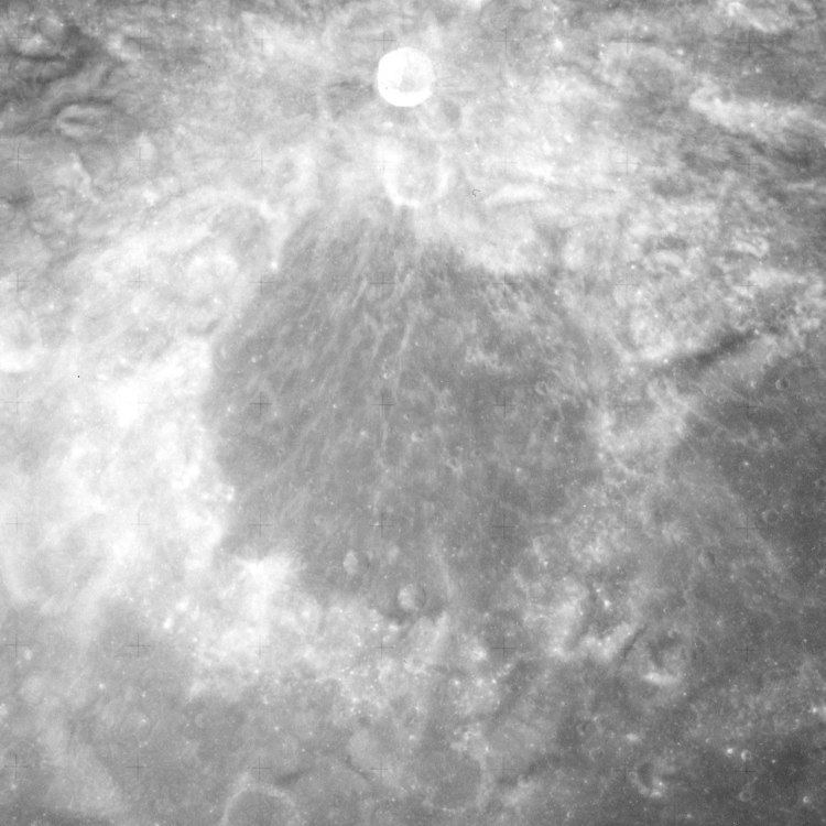 Goddard (crater)