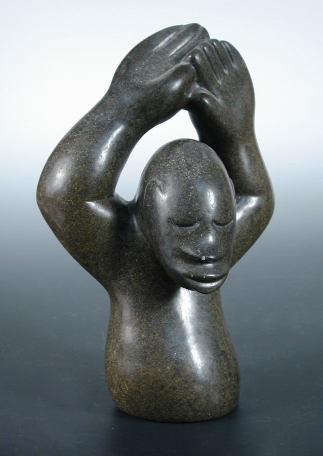Godfrey Kututwa Godfrey Kututwa Zimbabwean born 1967 a carved serpentine male