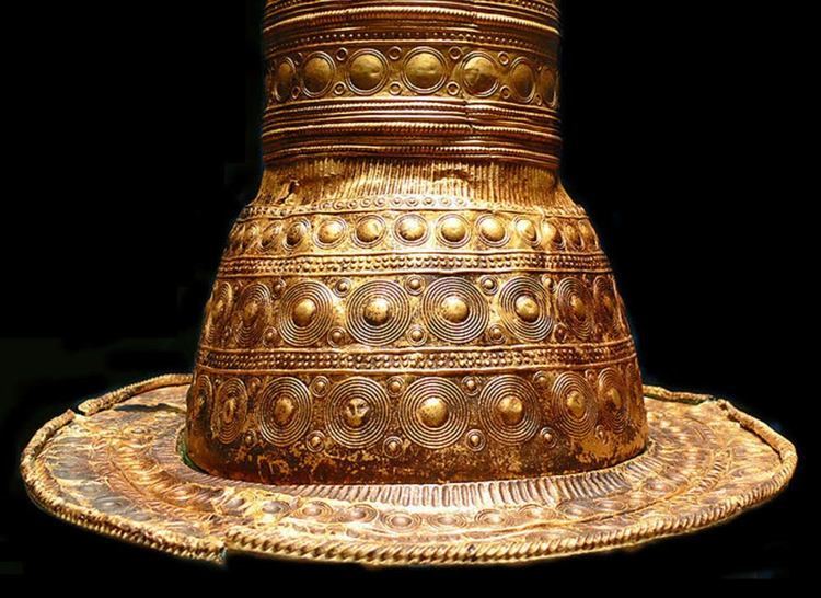 Golden hat The Mystery of the Four Golden Hats of the Bronze Age Ancient Origins