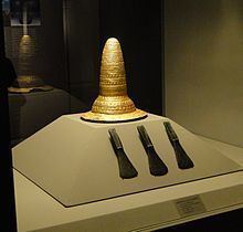 Golden Hat of Schifferstadt httpsuploadwikimediaorgwikipediacommonsthu