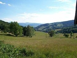 Golden Mountains (Sudetes) httpsuploadwikimediaorgwikipediacommonsthu