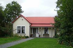 Golder Cottage httpsuploadwikimediaorgwikipediacommonsthu