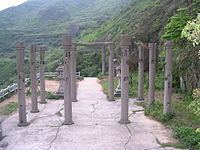 Ōgon Shrine uploadwikimediaorgwikipediacommonsthumb11e