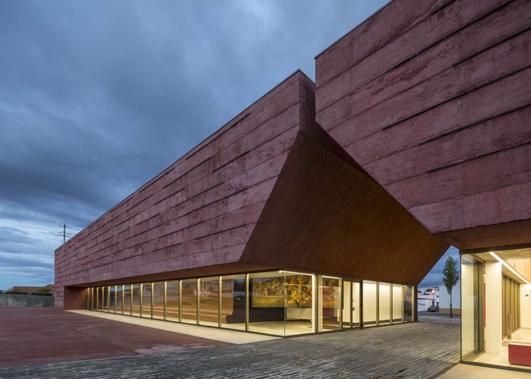 Goncalo Byrne Visitor centre by Gonalo Byrne dedicated to the Battle of