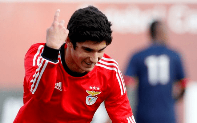 Goncalo Guedes Goncalo Guedes to Arsenal Five facts Gunners should know