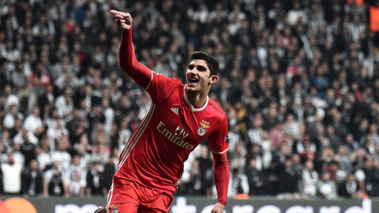 Gonçalo Guedes Who is reported Manchester United target Goncalo Guedes Football