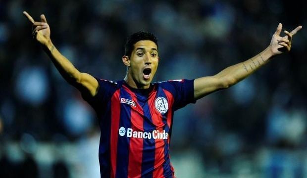 Gonzalo Verón Reports Red Bulls sign San Lorenzo39s Veron to DP contract