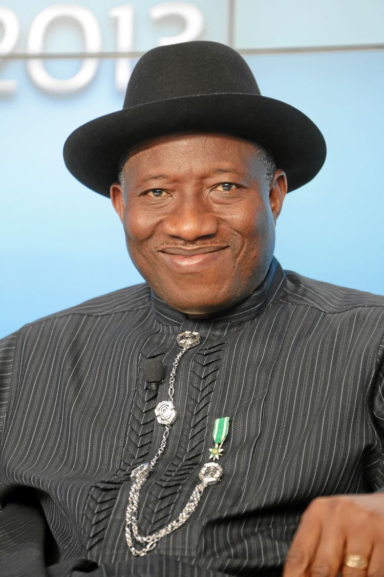 Goodluck Jonathan httpsuploadwikimediaorgwikipediacommons44