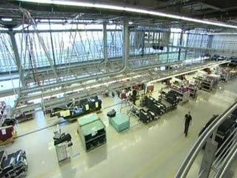 Goodwood plant RollsRoyce Motor Cars manufacturing plant Goodwood YouTube