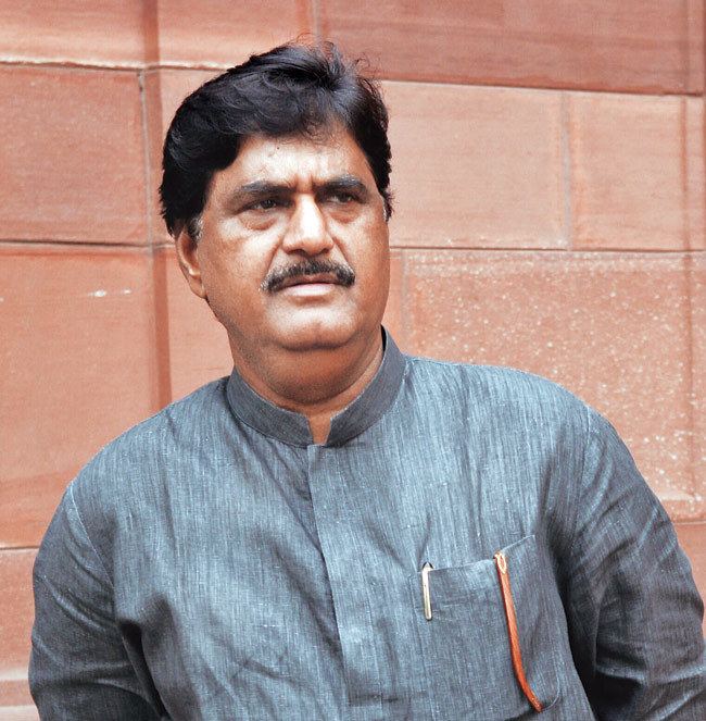 Gopinath Munde Gopinath Munde39s demise changes party equations in poll