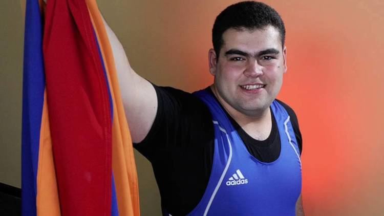 Gor Minasyan (weightlifter) httpsiytimgcomviLUrbsiiy958maxresdefaultjpg