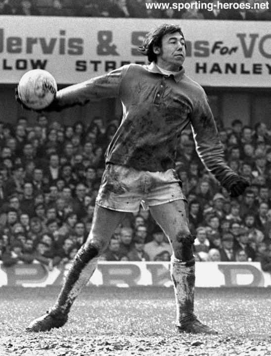 Gordon Banks Gordon BANKS League appearances for The Potters Stoke City FC