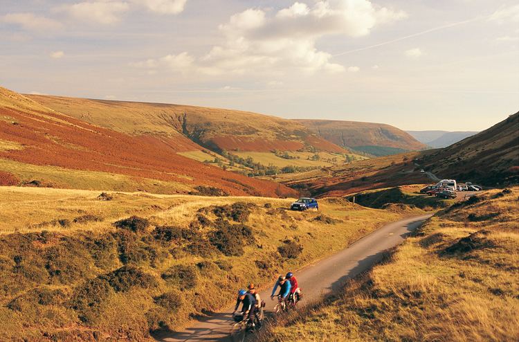 Gospel Pass Bike week in the Beacons Llanthony Priory and Gospel Pass Brecon