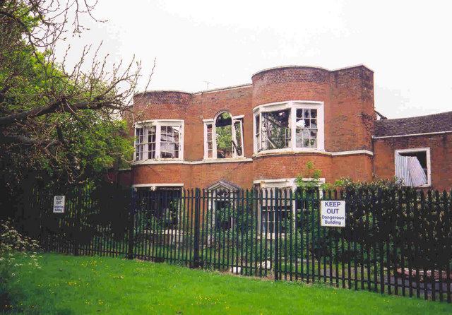 Grade II* listed buildings in Harlow