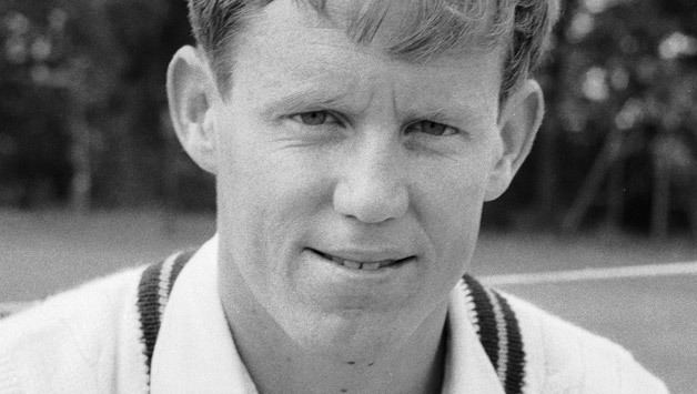 Graham Barlow (Cricketer) playing cricket