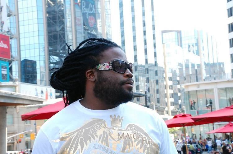 Gramps Morgan Proceeds from Gramps Morgan39s new single Go to family of