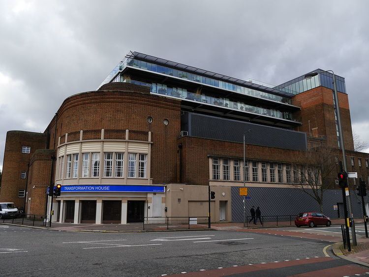 Granada Theatre, Clapham Junction httpsuploadwikimediaorgwikipediacommonsthu