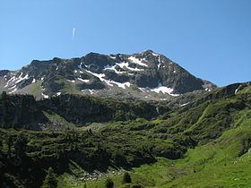 Grand Mont httpsuploadwikimediaorgwikipediacommonsthu