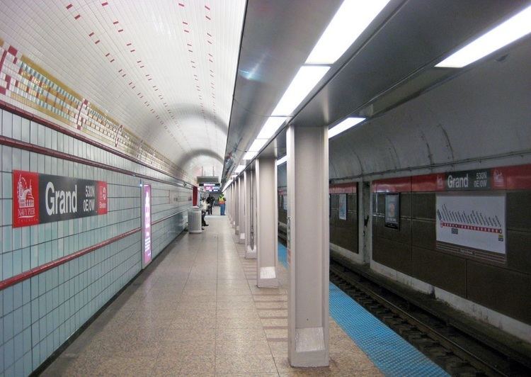 Grand station (CTA Red Line)
