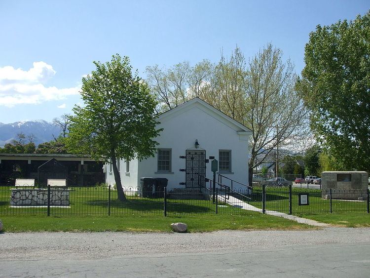 Grantsville School and Meetinghouse