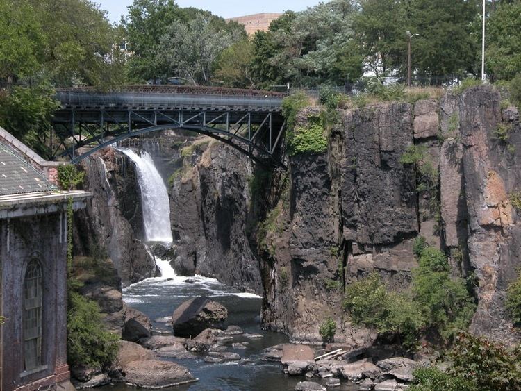 Great Falls (Passaic River) wwwgowaterfallingcomwaterfallsimagesfullnjp