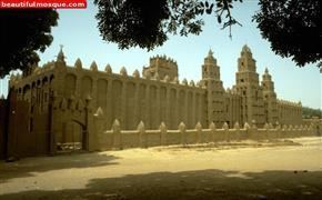 Great Mosque of Niono httpswwwbeautifulmosquecomPostImagesThumbn